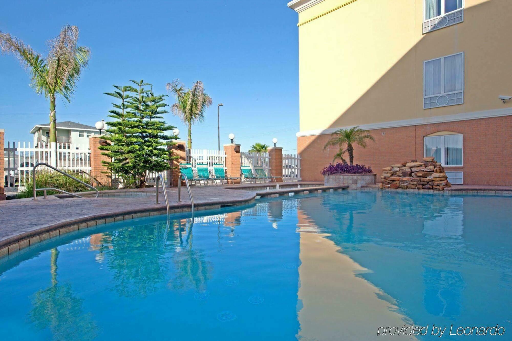 Holiday Inn Express Hotel And Suites Port Aransas/Beach Area By Ihg Екстериор снимка